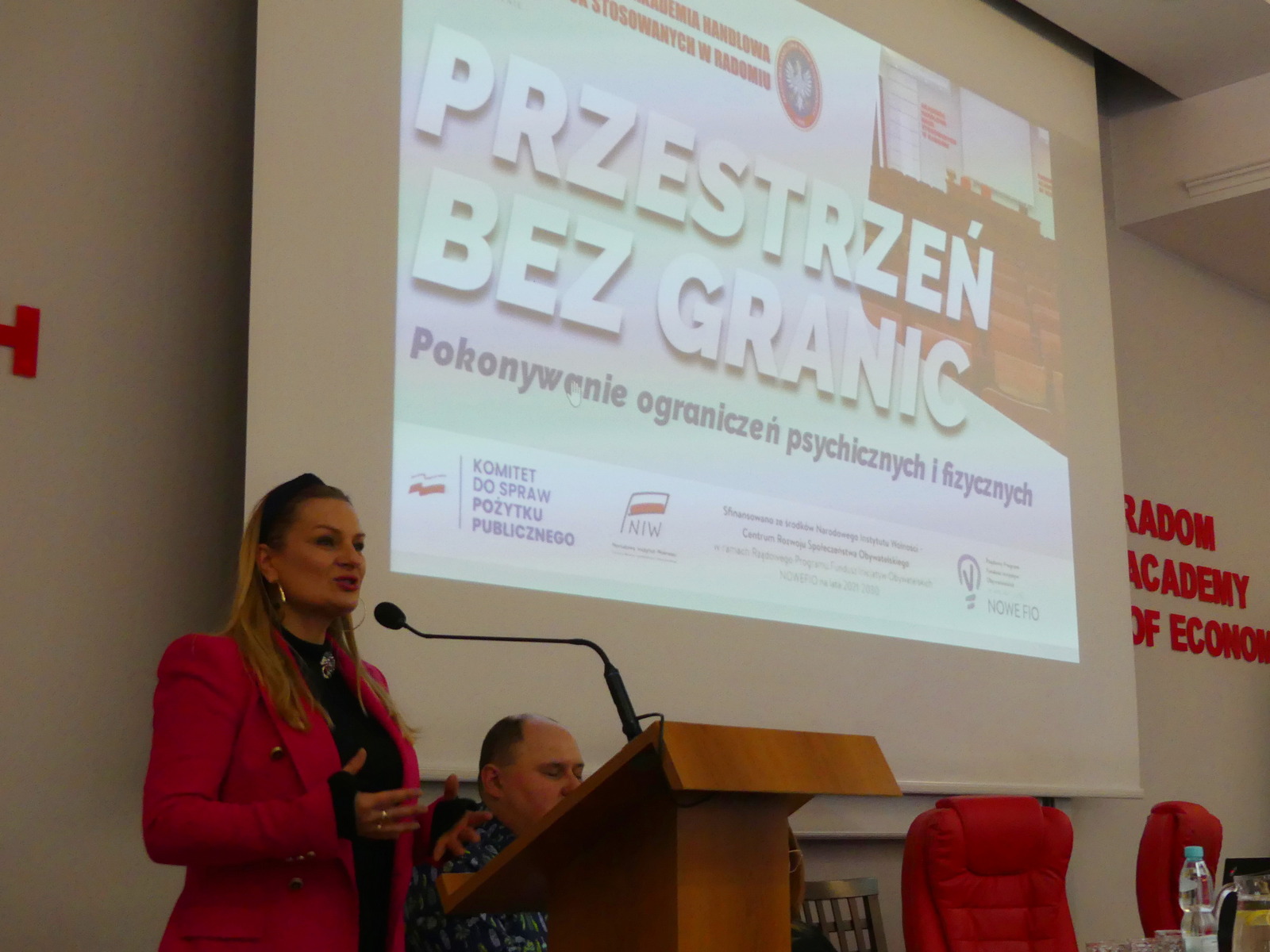 Stowarzyszenie KAS Kombinat Aktywności Społecznej - Konferencja Przestrzeń bez granic