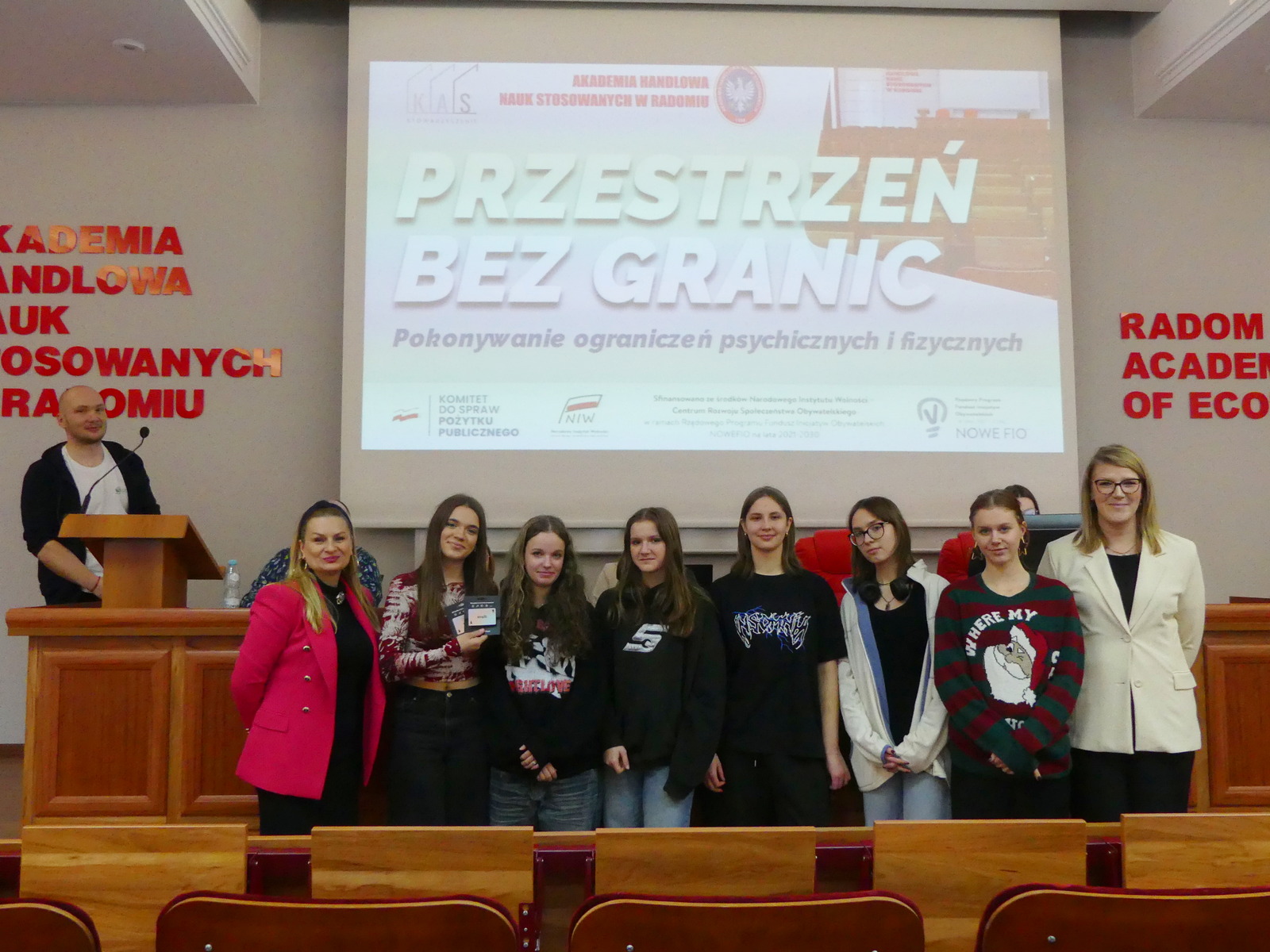 Stowarzyszenie KAS Kombinat Aktywności Społecznej - Konferencja Przestrzeń bez granic